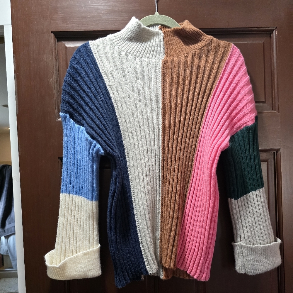Color block sweater - Picture 2 of 4